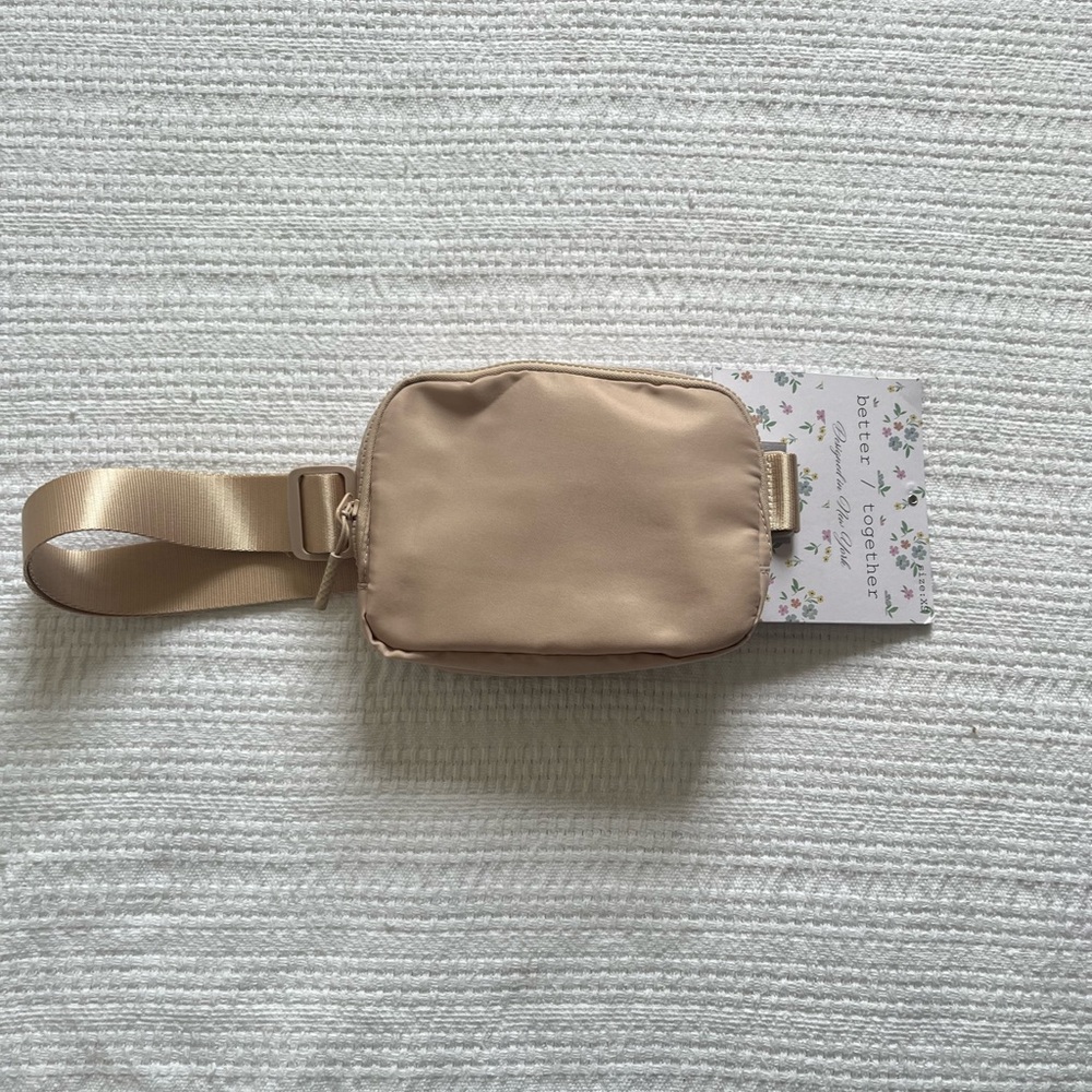 Beige / Tan Belt Bag Fanny Pack